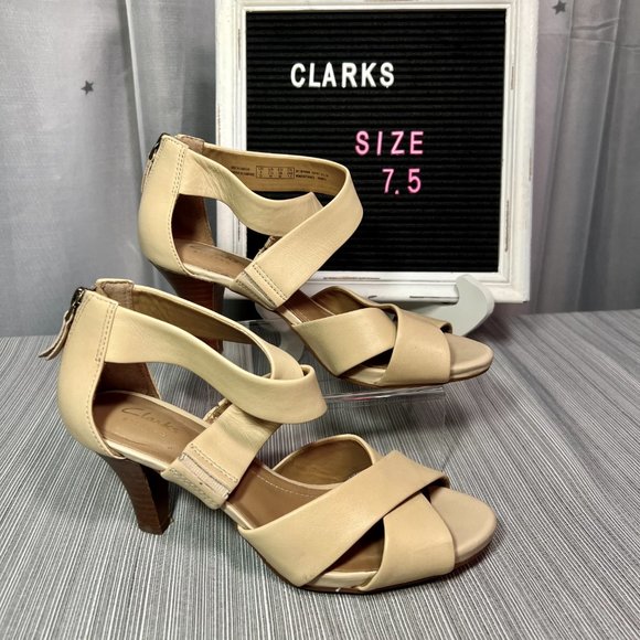 Clarks NUDE Florine Sashae Leather Sandal: Size 7.5 - Picture 1 of 14